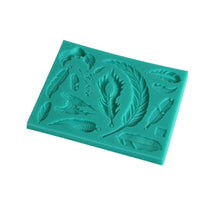 Ladda upp bild till gallerivisning, 12 in 1  Fondant Silikonformar Fjädrar   12 in 1 Feathers Silicone Mold
