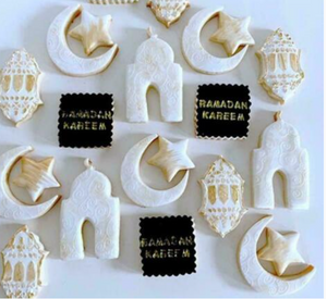 8 St/Pack Eid Ramadan Muslim Fest Utstickare Med Stenciler Stål Måne Stjärna Mögel Eid Fondant Kaka Bakaning 8 PCS/Set Eid Ramadan Muslim Holiday Cookie Cutters قطاعة البسكويتا لعيد رمضان